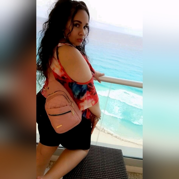 NEW Pink Chest Bag - Picture 8 of 11